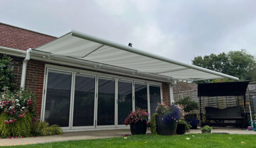 Markilux 5010, Grey Soft Stripe Awning