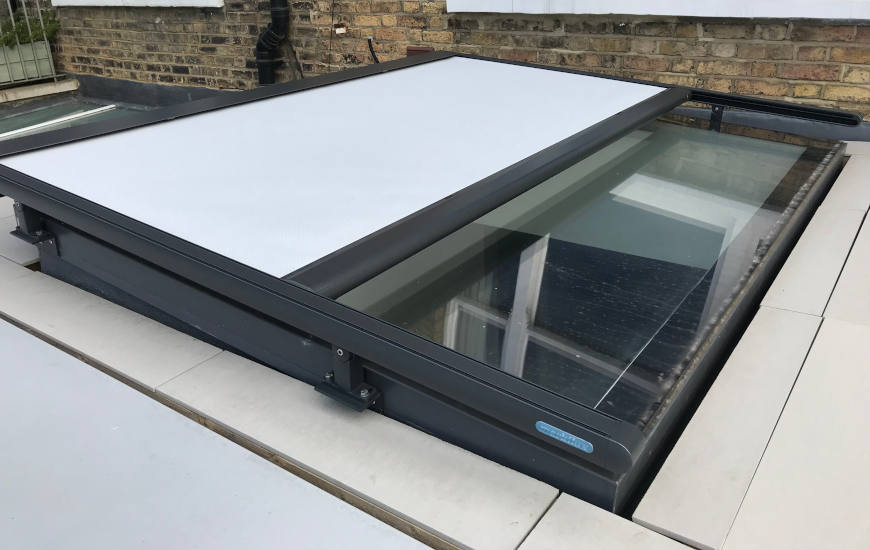 Markilux 770 Over-Glass Awning System Gallery Image 1